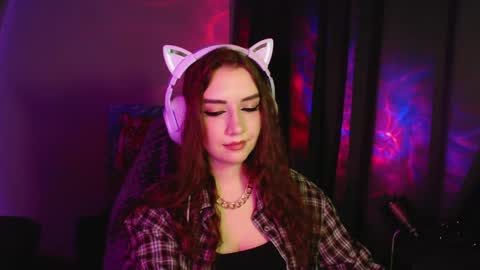 celia_sensual_ online show from 04/20/26, 07:15