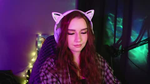 celia_sensual_ online show from 05/04/26, 09:11