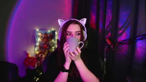 celia_sensual_ online show from 06/01/26, 07:04