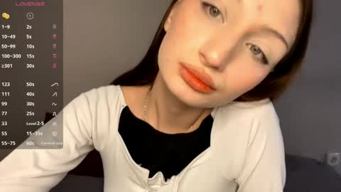Snapshot of celinaimmel chatting on 05/23/26, 09:35 Eva online show from 05/23/26, 09:35