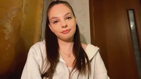 Mia online show from 03/01/26, 04:09