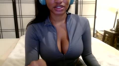 Celine Costas online show from 12/04/24, 06:39