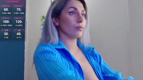 Snapshot of celinemeyerr chatting on 06/30/26, 04:57 CelineMeyer online show from 06/30/26, 04:57
