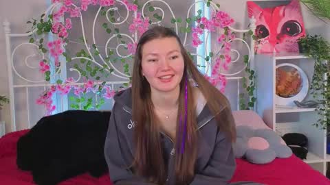 Nina online show from 02/18/26, 07:37