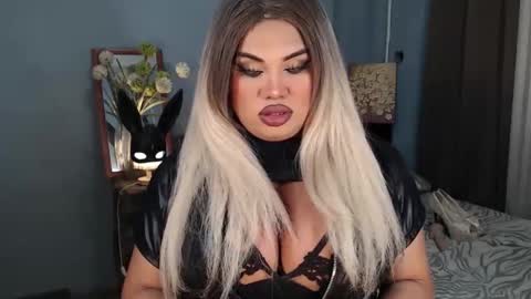 cellinekittcumerr online show from 09/29/25, 11:15