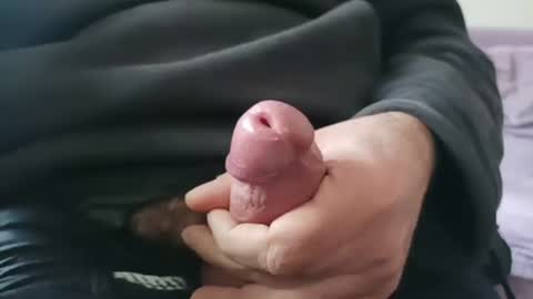 Snapshot of celsiuslegacy chatting on 10/15/25, 09:09 Celsius Legacy online show from 10/15/25, 09:09