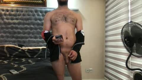 Snapshot of cent_amir chatting on 12/31/24, 12:46 cent_amir online show from 12/31/24, 12:46