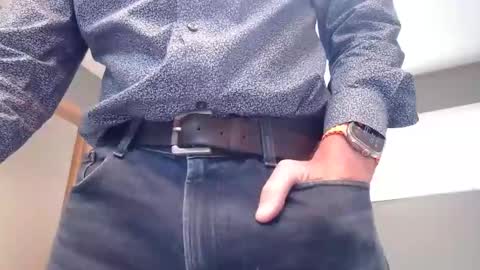 Snapshot of centerfield24 chatting on 02/26/25, 10:09 Centerfield online show from 02/26/25, 10:09