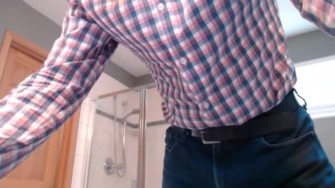 Snapshot of centerfield24 chatting on 03/01/25, 10:53 Centerfield online show from 03/01/25, 10:53