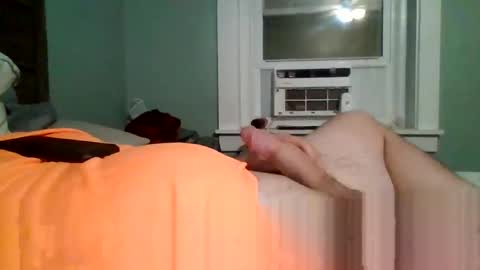 Snapshot of cervixpainter27 chatting on 10/31/25, 01:50 cervixpainter27 online show from 10/31/25, 01:50