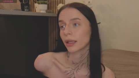 Livia online show from 06/01/26, 09:16