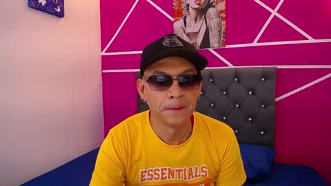 Snapshot of cesirry chatting on 07/21/26, 12:40 Cesirry online show from 07/21/26, 12:40