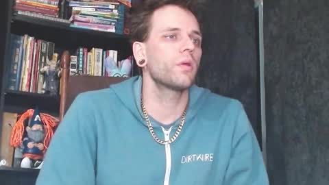 cguffey2284 online show from 02/18/25, 02:05