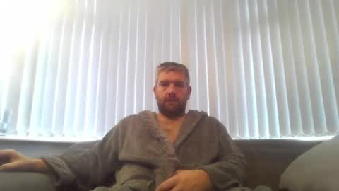 Snapshot of ch33ky85 chatting on 12/10/24, 10:49 ch33ky85 online show from 12/10/24, 10:49