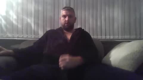 ch33ky85 online show from 11/22/25, 12:42