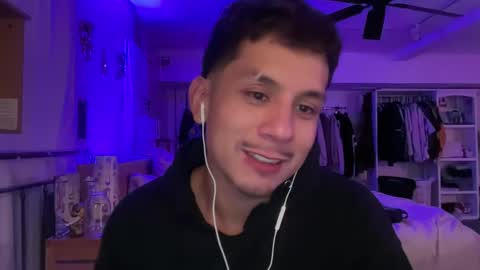 Snapshot of ch3micalhyp3boy chatting on 10/06/25, 03:15 Kpapi online show from 10/06/25, 03:15