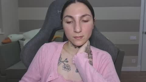 Kate online show from 11/17/25, 09:09