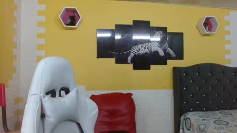 chacorta_ online show from 03/28/26, 02:16