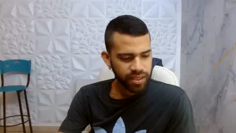 Snapshot of chacorta_ chatting on 06/17/26, 12:40 chacorta_ online show from 06/17/26, 12:40