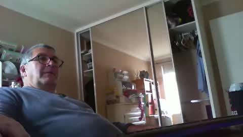 Chalky online show from 10/05/25, 08:01