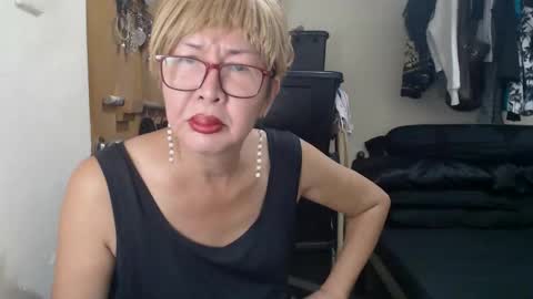 champaka online show from 12/21/25, 10:33