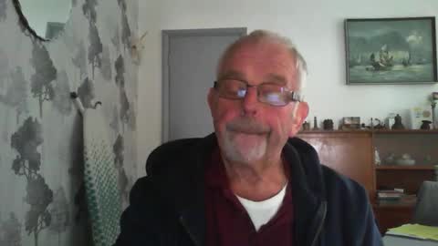 Snapshot of champers37 chatting on 06/11/26, 10:46 Champers online show from 06/11/26, 10:46