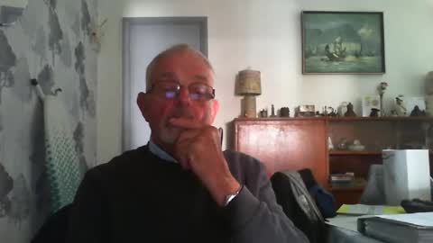 Snapshot of champers37 chatting on 06/17/26, 03:02 Champers online show from 06/17/26, 03:02