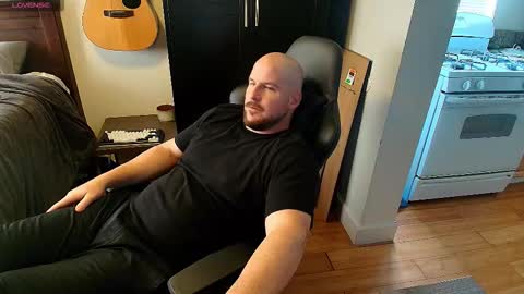 Chance Cruise online show from 11/30/25, 07:51