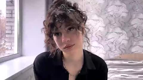 Amelia online show from 10/10/25, 06:45