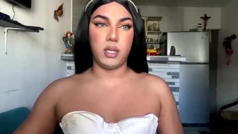 Snapshot of chanelfancy chatting on 05/10/26, 12:54 chanelfancy online show from 05/10/26, 12:54