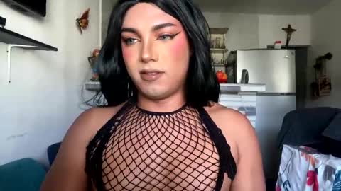 Snapshot of chanelfancy chatting on 05/20/26, 12:33 chanelfancy online show from 05/20/26, 12:33