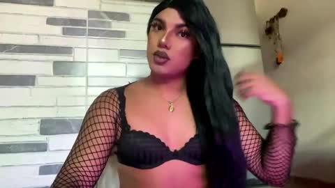Snapshot of chanelfancy chatting on 07/16/26, 01:06 chanelfancy online show from 07/16/26, 01:06