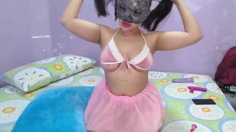 ChanelH1009 online show from 02/10/26, 05:33