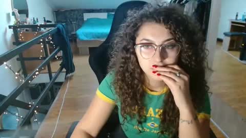 Stephanieblisss online show from 01/19/26, 11:47