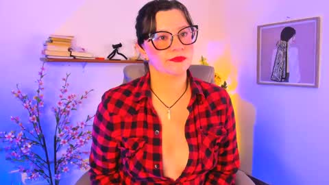 Snapshot of chanell_taylor_ chatting on 05/24/26, 02:00 chanell online show from 05/24/26, 02:00