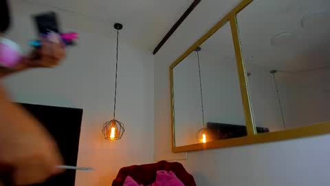 Snapshot of chanellejohnson_ chatting on 02/10/25, 10:31 chanellejohnson_ online show from 02/10/25, 10:31