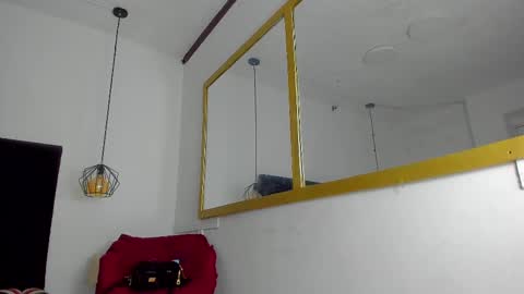 Snapshot of chanellejohnson_ chatting on 02/13/25, 10:02 chanellejohnson_ online show from 02/13/25, 10:02