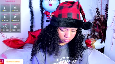 Snapshot of chanellmillers chatting on 12/25/24, 06:09 Chanell online show from 12/25/24, 06:09