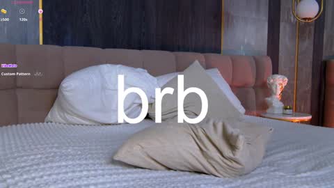 Chanel online show from 02/02/25, 08:35