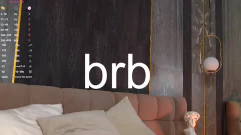 Chanel online show from 02/10/25, 08:42