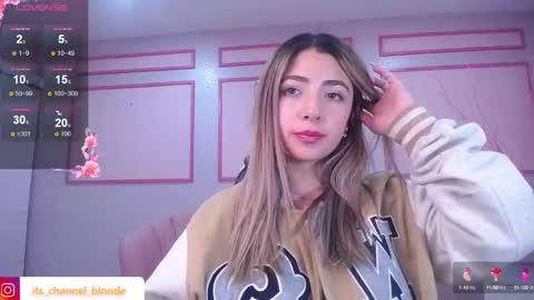 channel_blonde_a online show from 01/28/25, 07:32