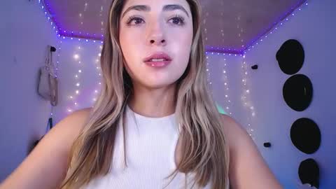 channel_blonde_a online show from 03/12/25, 06:55