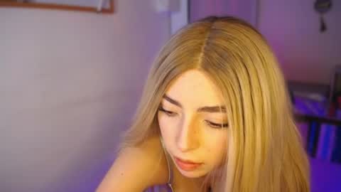 Snapshot of channel_blonde_a chatting on 06/14/26, 04:03 channel_blonde_a online show from 06/14/26, 04:03