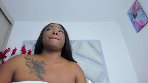 Maria C   follow my new page online show from 03/11/25, 05:27