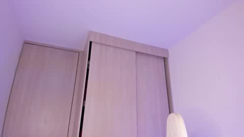 Snapshot of channel_kox chatting on 02/27/25, 05:02  x online show from 02/27/25, 05:02