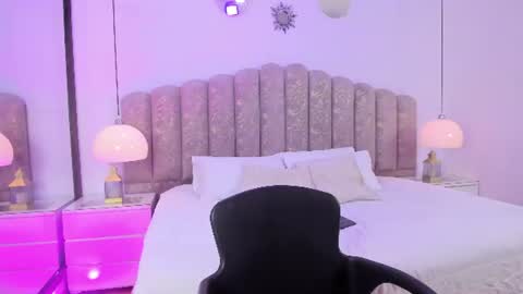 Snapshot of channel_sofia chatting on 07/09/26, 12:37 Channel Sofia online show from 07/09/26, 12:37