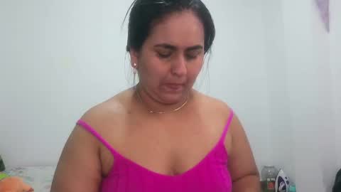 Snapshot of chantal1415 chatting on 05/31/26, 02:31 chantal1415 online show from 05/31/26, 02:31