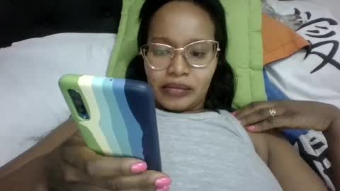 Snapshot of chantal99 chatting on 01/31/25, 03:55 chantal99 online show from 01/31/25, 03:55