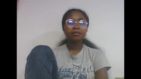chantale483461 online show from 05/22/26, 06:20