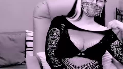 The Queen online show from 11/08/25, 11:25